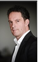 Huub Dijstelbloem - استاد profile picture